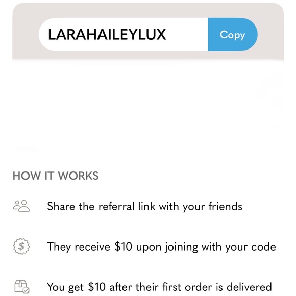 Meet your Posher, Lara - Picture 2 of 2